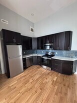 1523 W Girard Ave in Philadelphia, PA - Building Photo