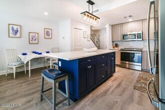 2750 Ocean Shore Blvd in Ormond Beach, FL - Building Photo - Building Photo