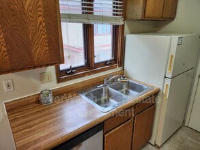 8116 Boundary Ave in Anchorage, AK - Building Photo - Building Photo