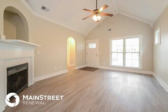 156 Moss Stone Ln in Calera, AL - Foto de edificio - Building Photo