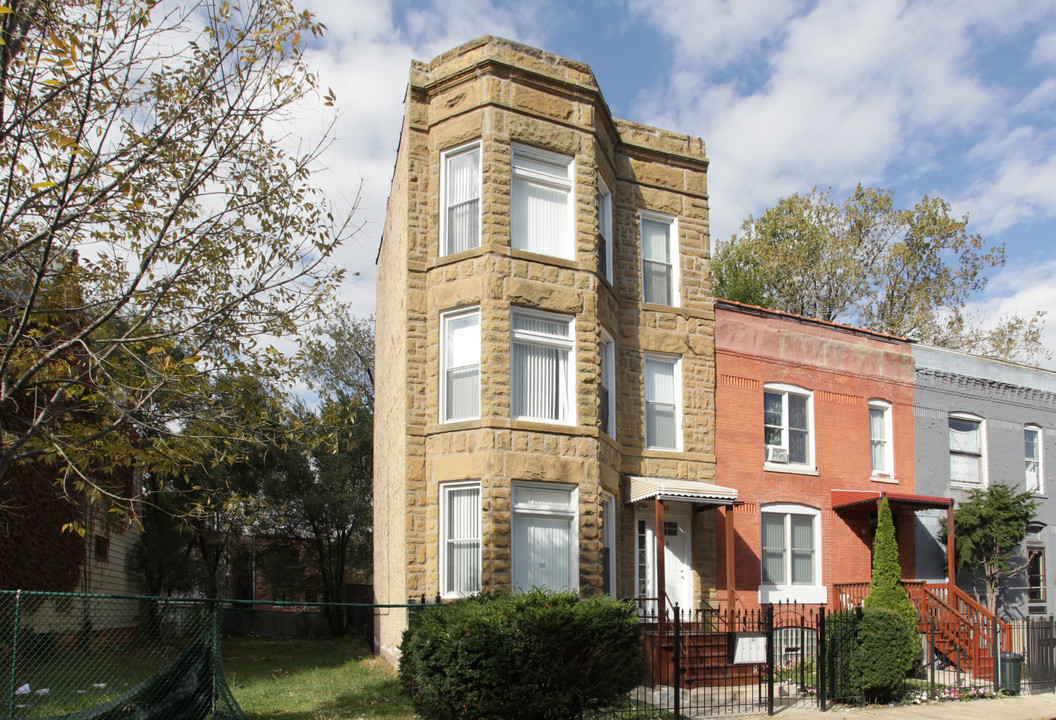 4340 S Berkeley Ave in Chicago, IL - Foto de edificio