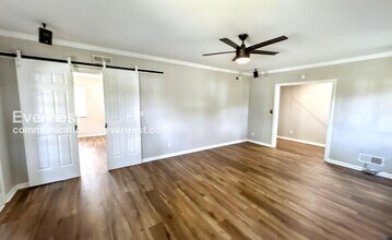 7933 5th Ave S in Birmingham, AL - Building Photo - Building Photo