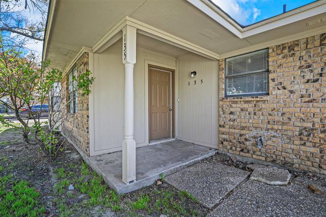 135 Prairie Creek Cir