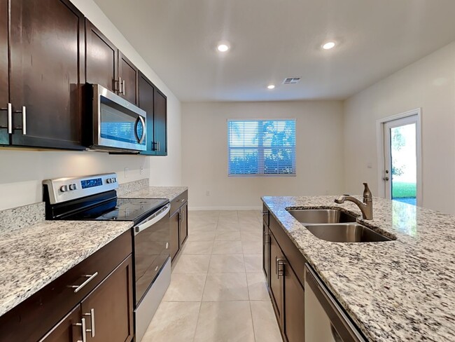 3016 Meleto Blvd in New Smyrna Beach, FL - Building Photo - Building Photo