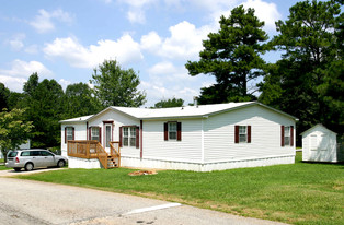 Smoke Creek Apartments