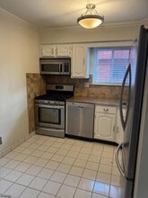 250 Ridgedale Ave in Florham Park, NJ - Building Photo - Building Photo