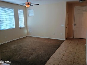 3330 S Gilbert Rd in Chandler, AZ - Building Photo - Building Photo