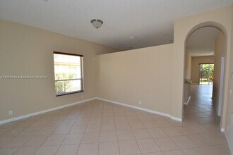 13180 NW 19th St in Pembroke Pines, FL - Building Photo - Building Photo