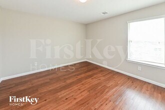 811 Sun Prairie Dr in Houston, TX - Building Photo - Building Photo