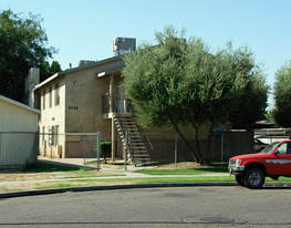 Montecito Complex Apartments