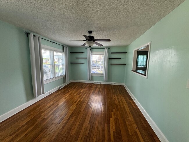 114 Abernathy St in Mount Holly, NC - Building Photo - Building Photo