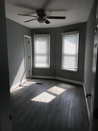 5324 Ready Ave photo'