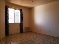 3681 Melonies Dr, Unit 32 in Las Vegas, NV - Building Photo - Building Photo