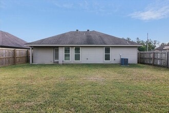 5165 Springwood Loop in Lumberton, TX - Building Photo - Building Photo