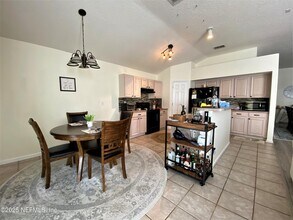 1695 Covington Ln in Orange Park, FL - Building Photo - Building Photo