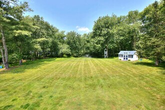 287 Greens Farms Rd in Westport, CT - Building Photo - Building Photo