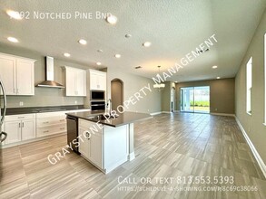 7292 Notched Pne Bnd in Wesley Chapel, FL - Building Photo - Building Photo