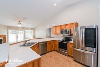 161 Johns Glen Dr in Jacksonville, FL - Foto de edificio - Building Photo