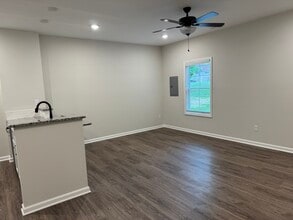 205 Cherry Way in Bowling Green, KY - Building Photo - Building Photo