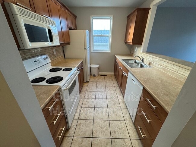 1522 Walsh St E in Thunder Bay, ON - Building Photo - Building Photo