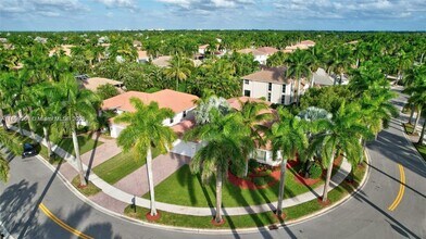 1709 Victoria Pointe Cir in Weston, FL - Building Photo - Building Photo