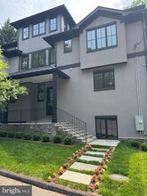 5017 Eskridge Terrace NW in Washington, DC - Building Photo - Building Photo