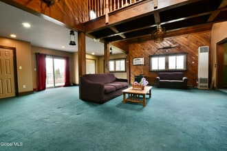 467 Co Rd 75 in Mechanicville, NY - Building Photo - Building Photo