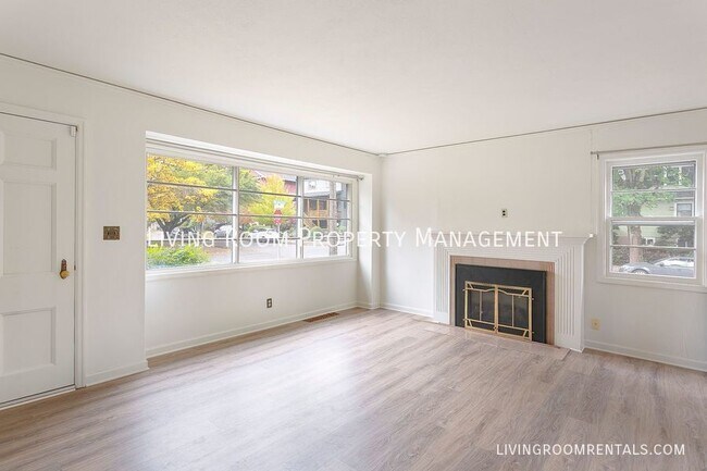 3010 SE 36th Ave in Portland, OR - Building Photo - Building Photo