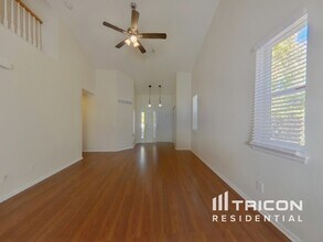 1129 S Duquesne Cir in Aurora, CO - Building Photo - Building Photo