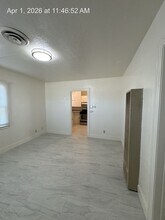 3625 W Prosperity Ave in Tulare, CA - Building Photo - Building Photo