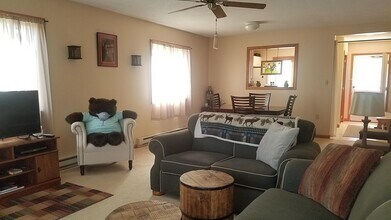 17 Purple Finch Rd in Conway, NH - Building Photo - Building Photo