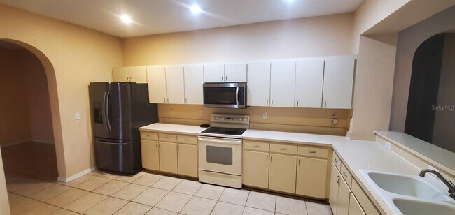 810 Terranova Rd in Winter Haven, FL - Building Photo - Building Photo