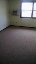 Raven Lane Apartments in Bay City, MI - Foto de edificio - Building Photo