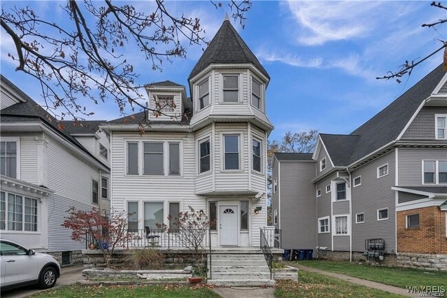 property at 2528 Main St