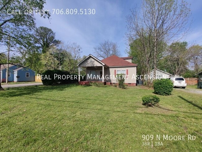 909 N Moore Rd in Chattanooga, TN - Building Photo - Building Photo