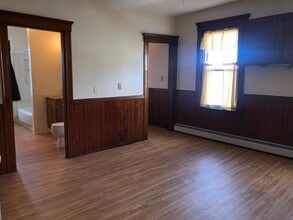 490 Manville Rd in Woonsocket, RI - Building Photo - Building Photo
