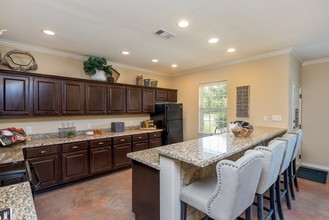 Barracks Townhomes in College Station, TX - Building Photo - Interior Photo