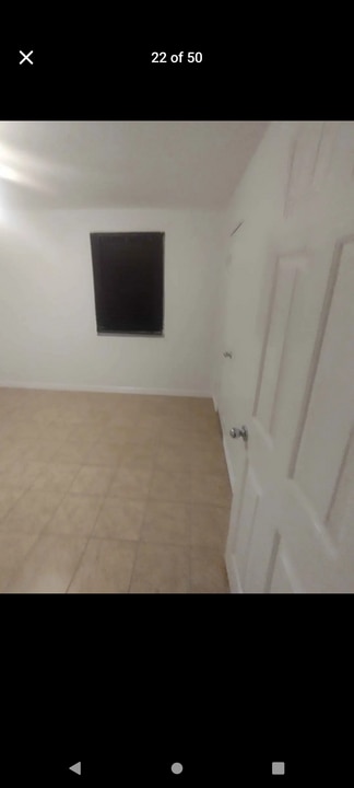 635 N Nova Rd in Daytona Beach, FL - Building Photo