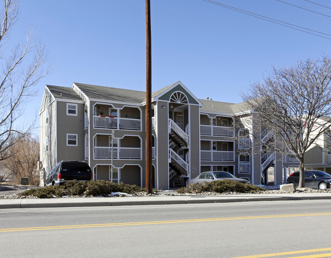 1135 S Gilbert St in Castle Rock, CO - Building Photo - Building Photo