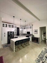 3003 Birdwood Cir in Austin, TX - Building Photo