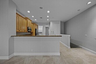 4902 Vine Cliff Way E in Palm Beach Gardens, FL - Building Photo - Building Photo