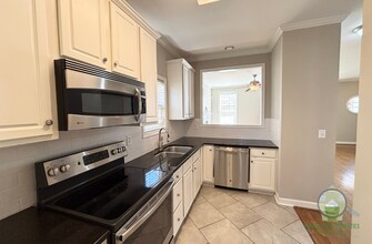 203 Ridgecrest Dr in Greenville, SC - Building Photo - Building Photo