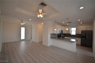 8581 Agate St in Port Charlotte, FL - Building Photo - Building Photo