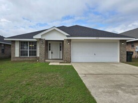 6525 Tampa Dr in Pensacola, FL - Building Photo