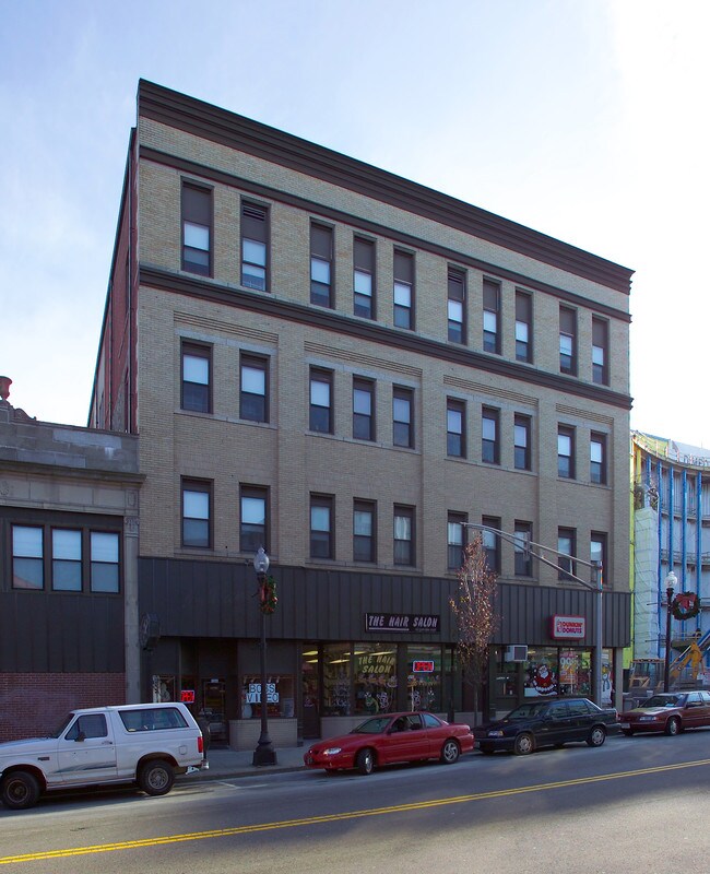 124-130 S Main St in Fall River, MA - Building Photo - Building Photo