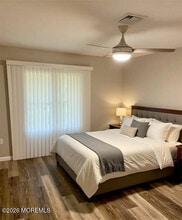 240 Medford Ct in Englishtown, NJ - Building Photo - Building Photo