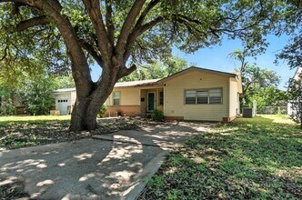 3625 N 9th St in Abilene, TX - Building Photo - Building Photo