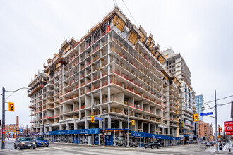 Time and Space Condos in Toronto, ON - Building Photo - Building Photo