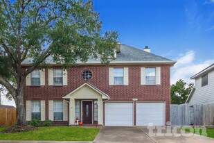 5911 Klamath Falls Ct in Houston, TX - Building Photo