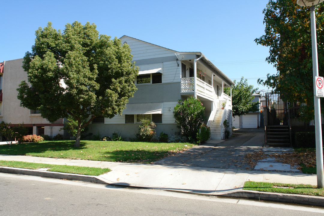 1124 N Maryland Ave in Glendale, CA - Building Photo